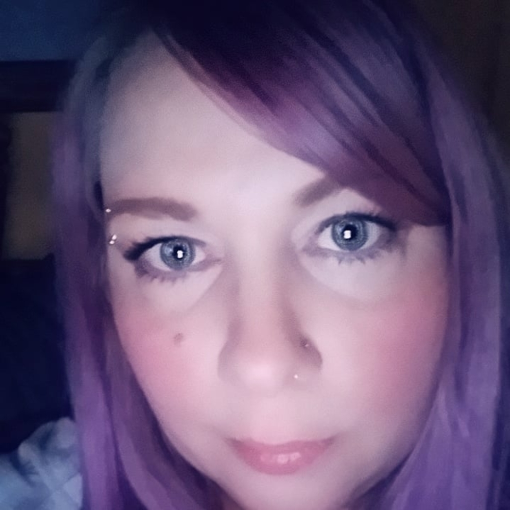 Meet your Posher, Naomi